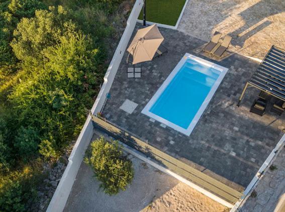 Casa Juric Apartment พรีมอชเตน ภายนอก รูปภาพ